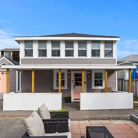 The Cammie Cabana Pet Friendly Steps To Beach